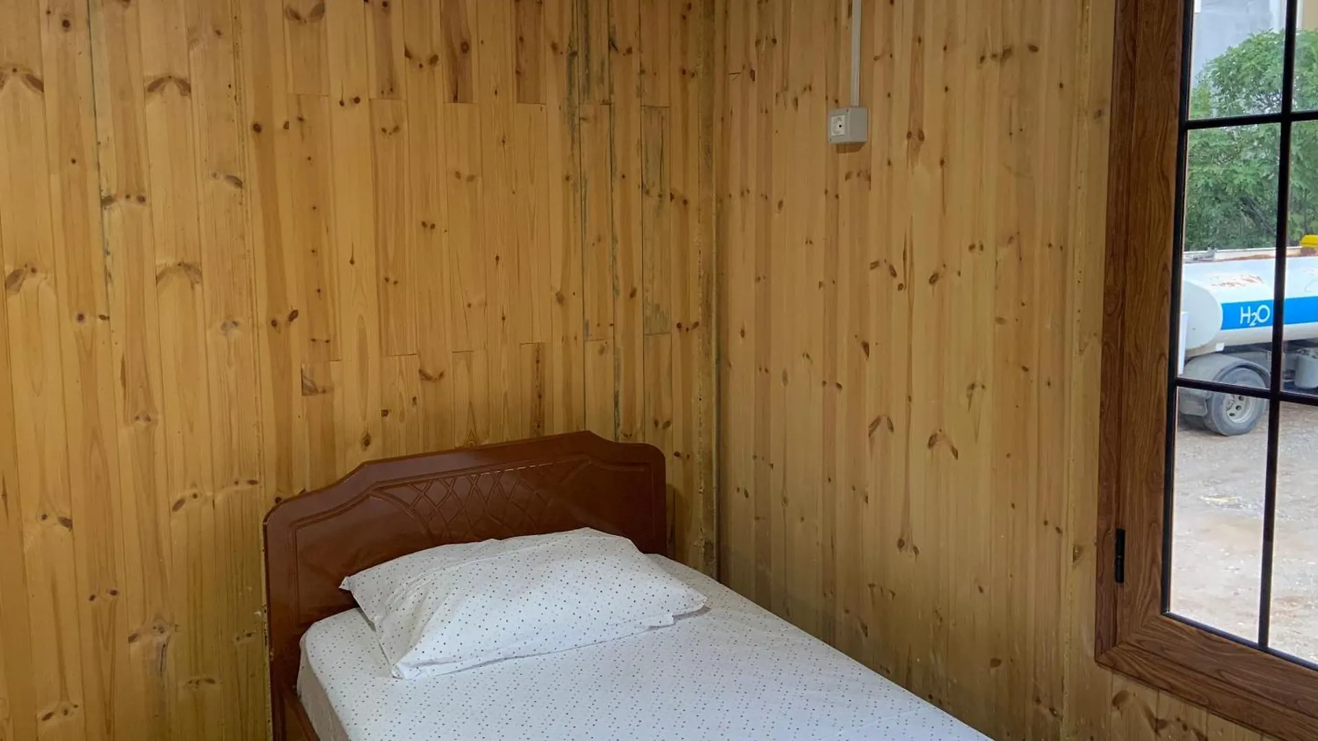 Cabin 9 Librazhet 宾馆
